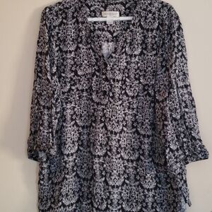 WOMEN'S blouse